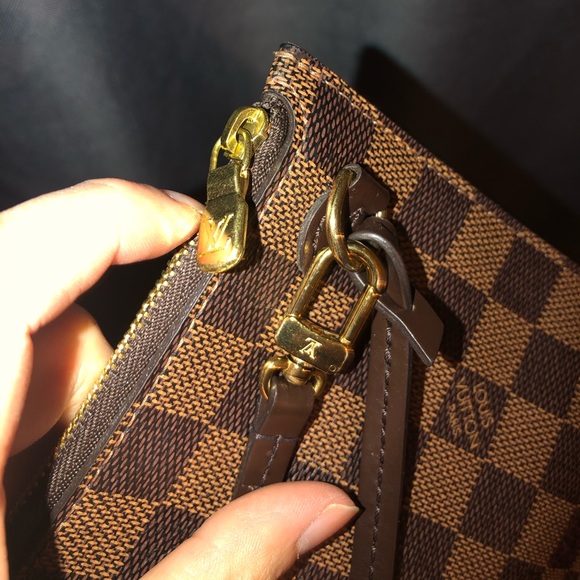 Louis Vuitton pouch/clutch - Picture 2 of 5